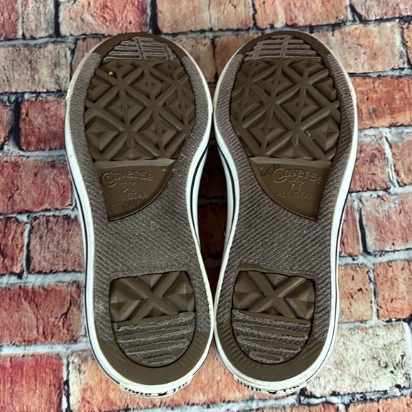 CONVERSE ALL-STAR CHUCK TAYLOR LOWTOP SHOES, WOMANS SIZE 7 EUC - Picture 11 of 11